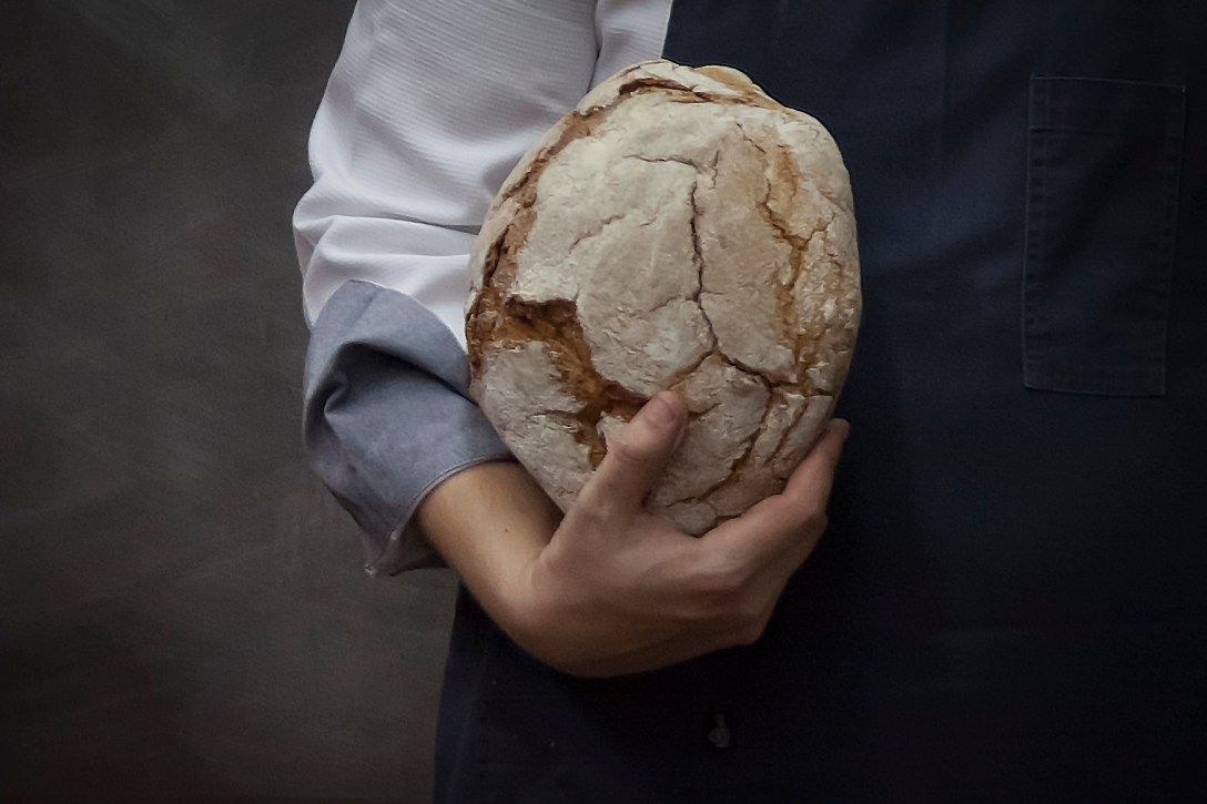 Diego lopez, Moli, restaurante la molinera, liana solis